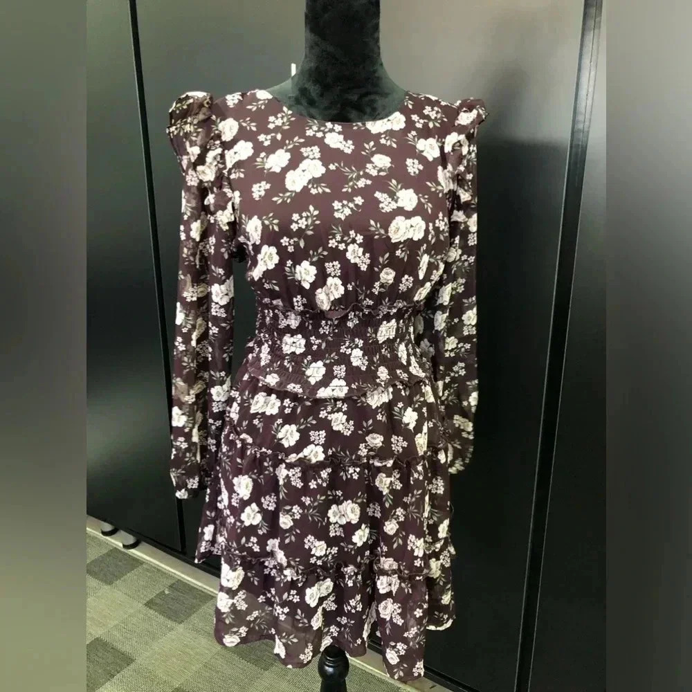 Altar’d State Shirred Waist,tiered hem,long sheer sleeve, flare,floral,lined